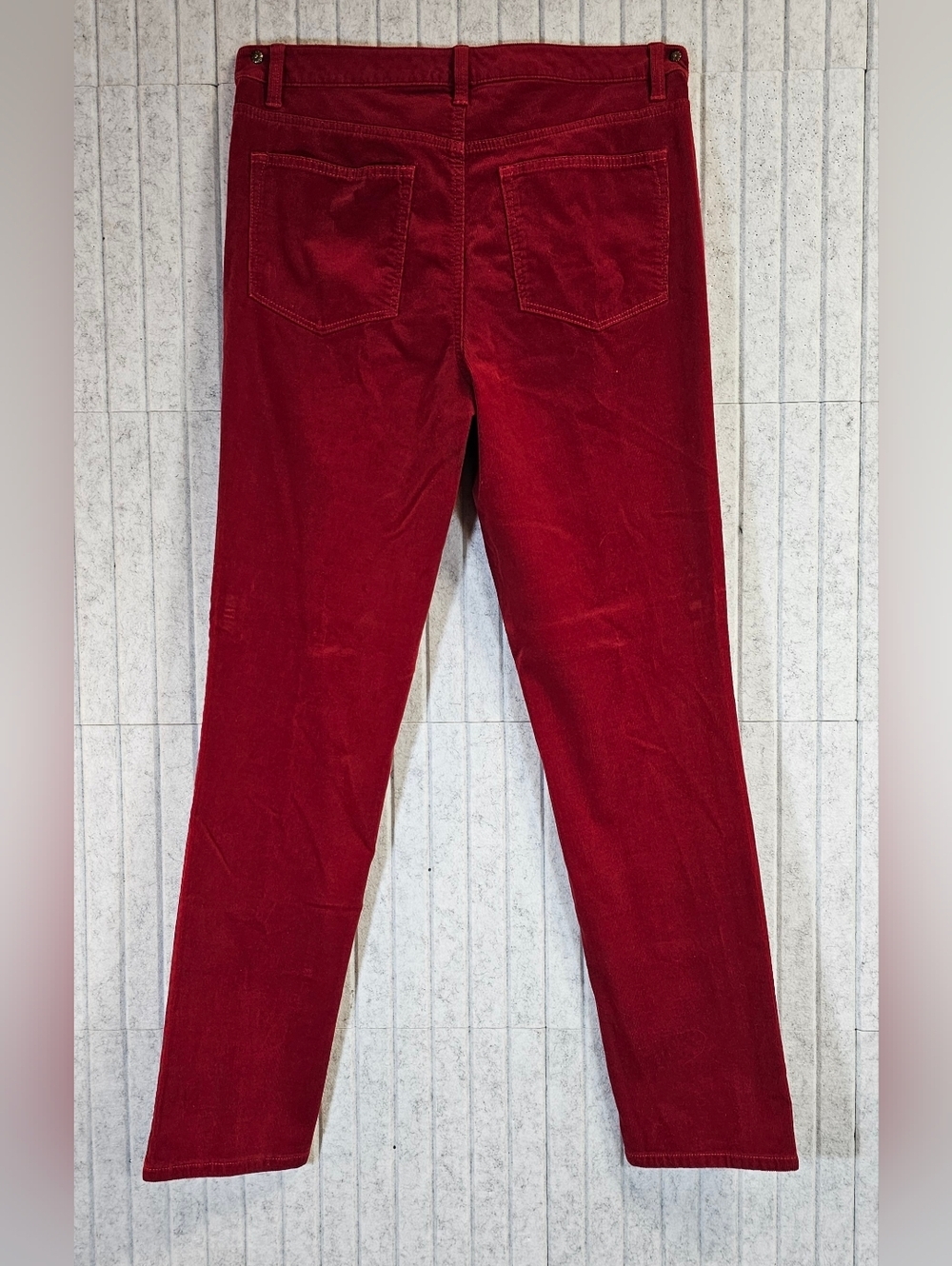 Talbots Red Corduroy Pants Size 8 Straight Leg Classic Stretch Velvet Feel - Picture 3 of 4